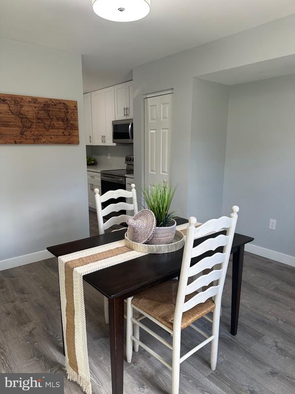 1802 WHITPAIN HLS