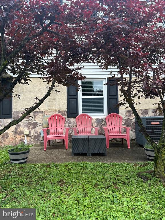 1802 WHITPAIN HLS