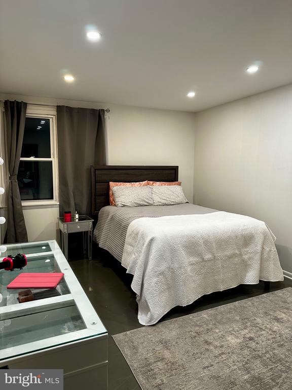 434 GWYNEDD VALLEY