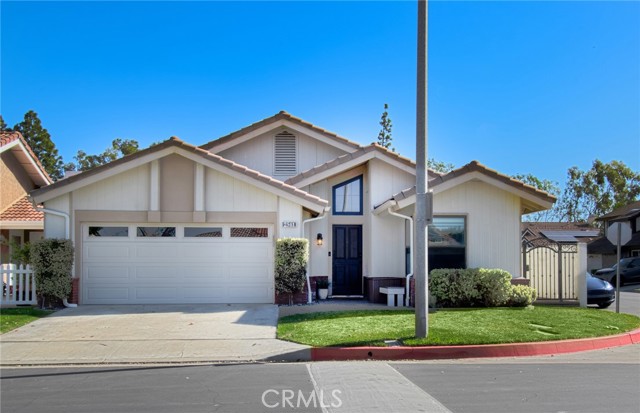2541 N River Trail