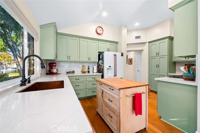 28810 Paseo Campana