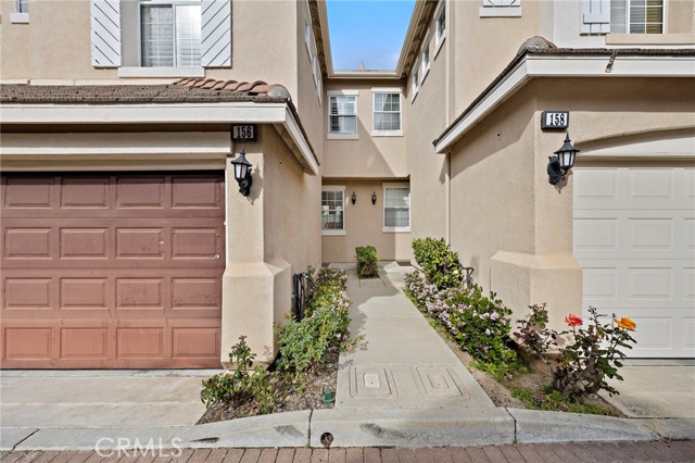 156 Seacountry LN