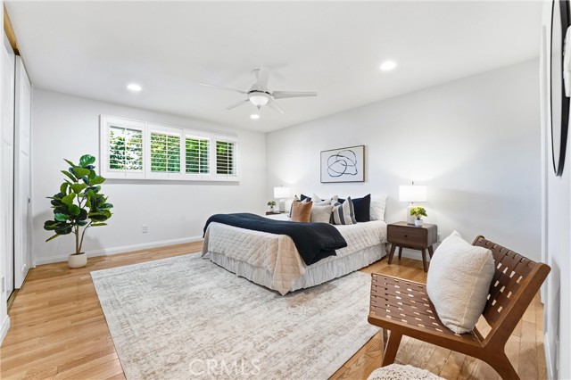 759 S Rosalind