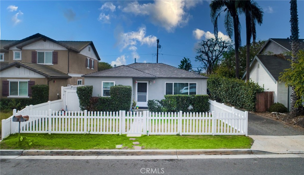 313 Rochester Street