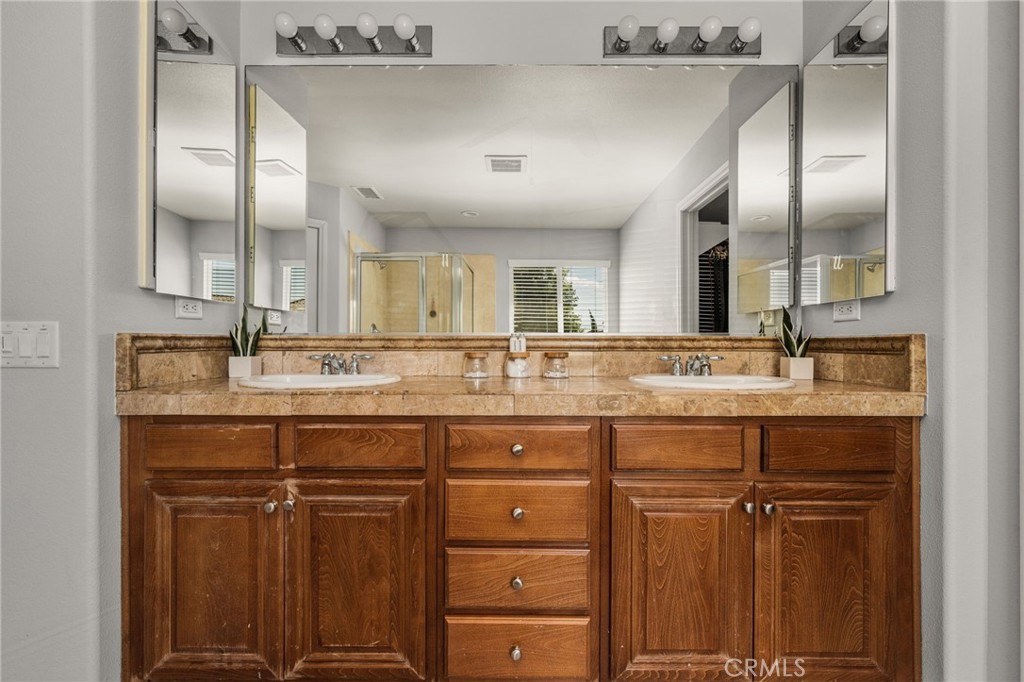 32024 Ironbark Court