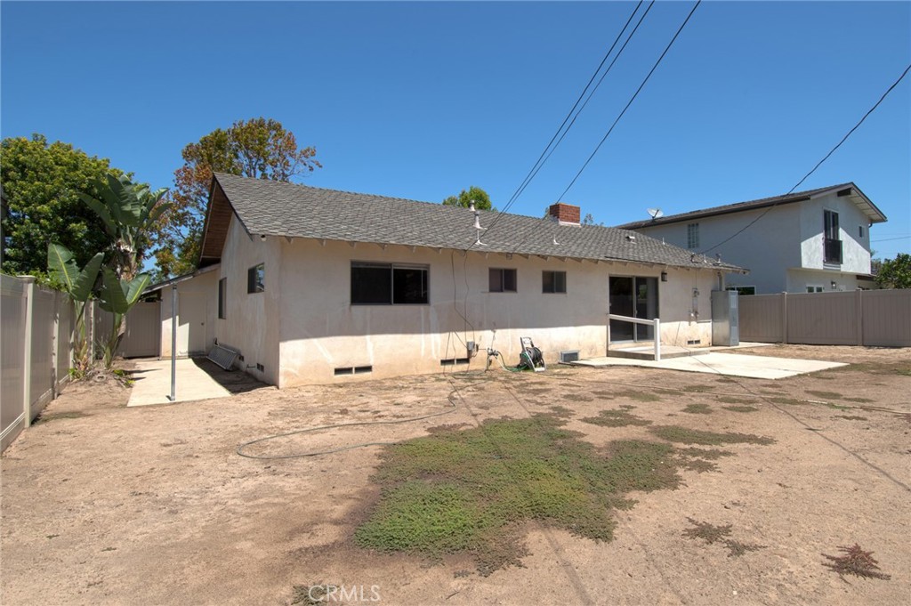 2032 Aliso Avenue