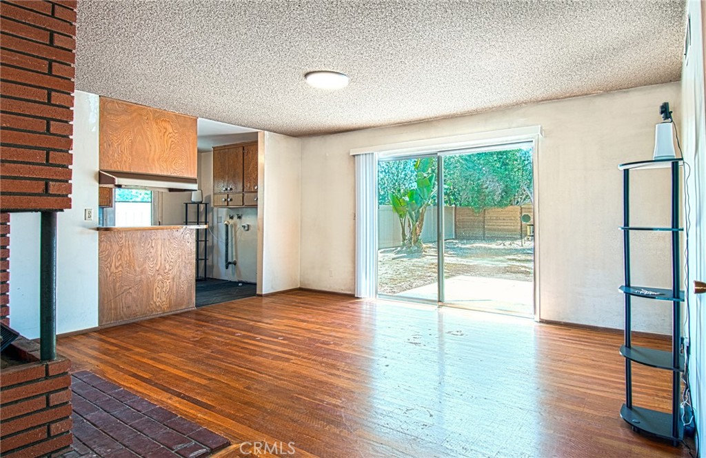 2032 Aliso Avenue