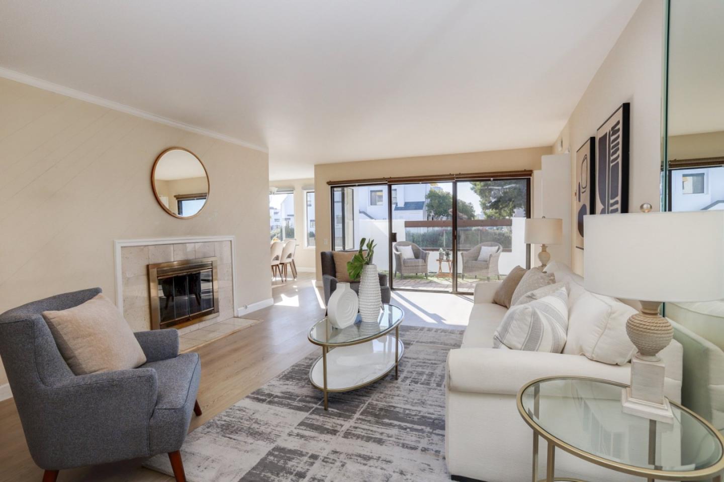 865 Balboa LN