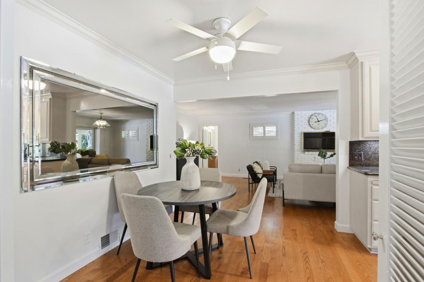 1141 Covington RD