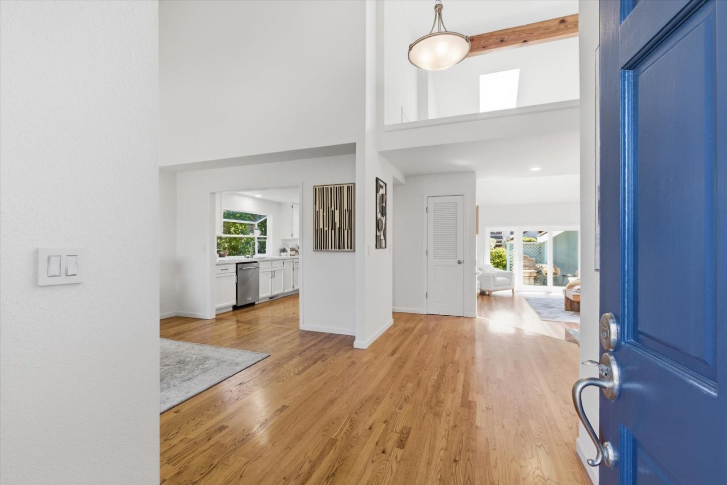 424 Greenbrier RD