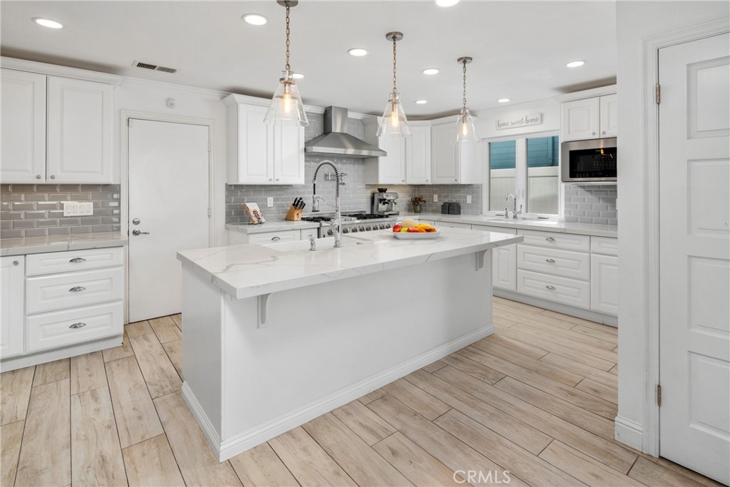 3231 Clay Street