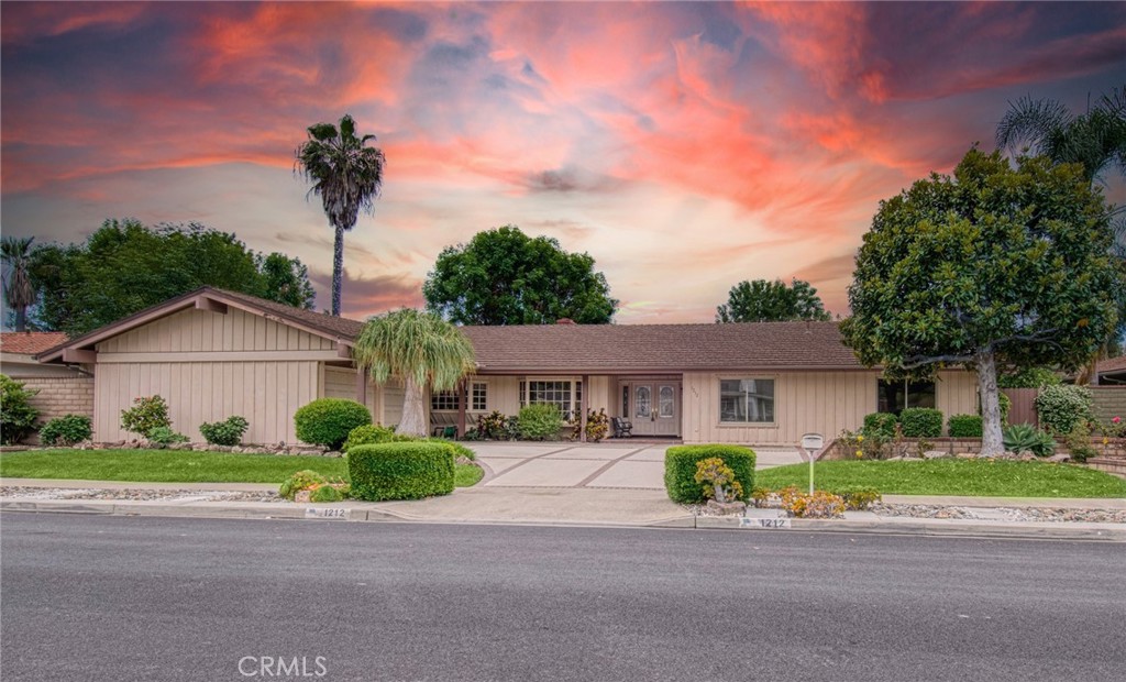 1212 Castlegate Lane