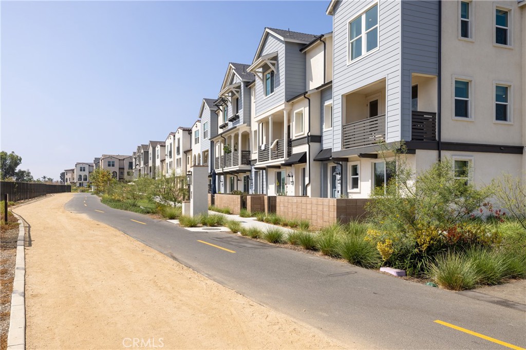 32029 Paseo Rama