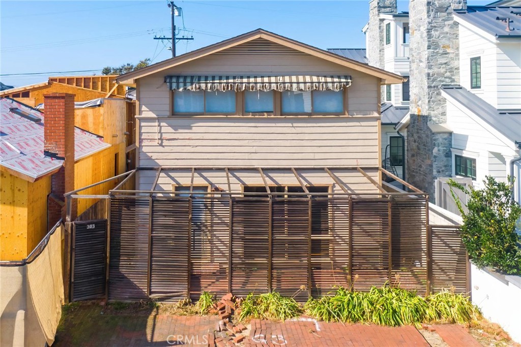 303 Onyx Avenue