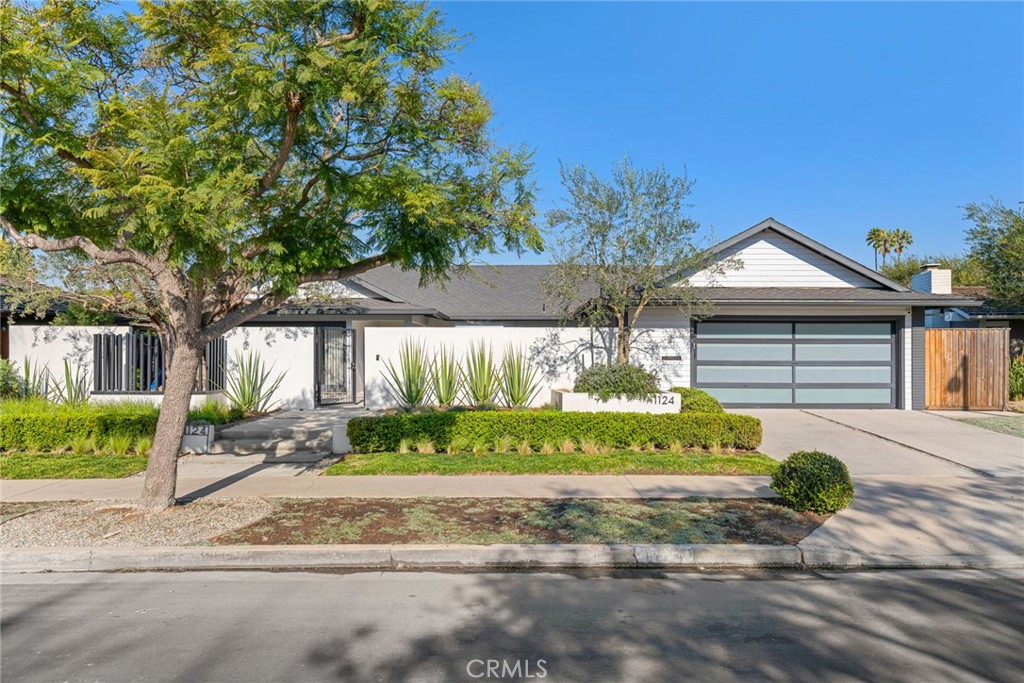 1124 Estelle Lane
