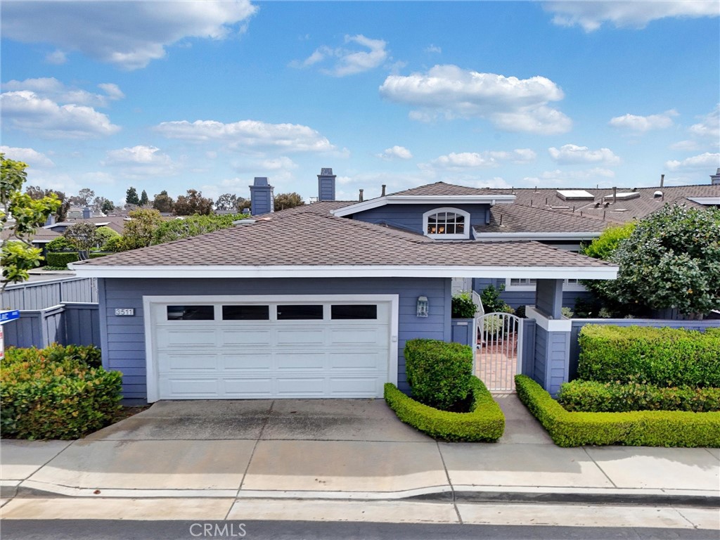 3511 Daffodil Avenue 14