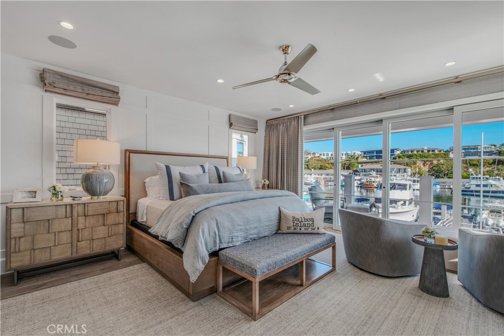317 E Bay Front