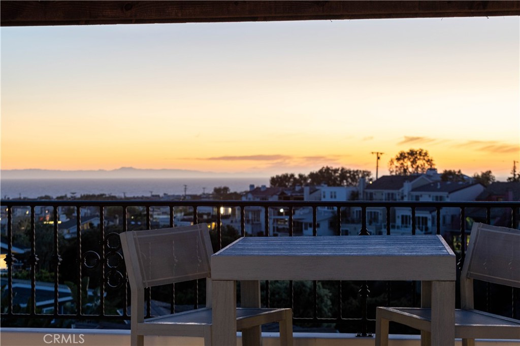 420 De Sola Terrace