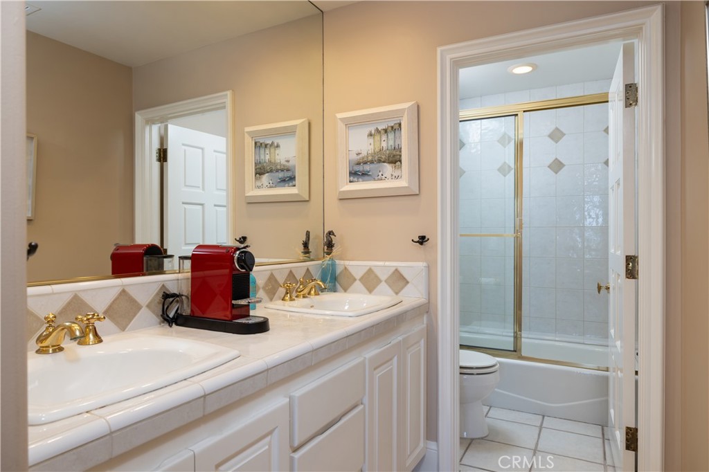2 O Hill Ridge