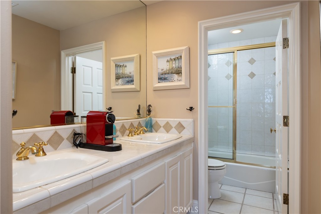 2 O Hill Ridge