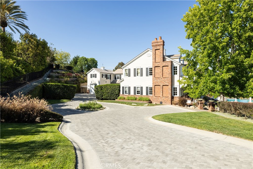 32221 Peppertree