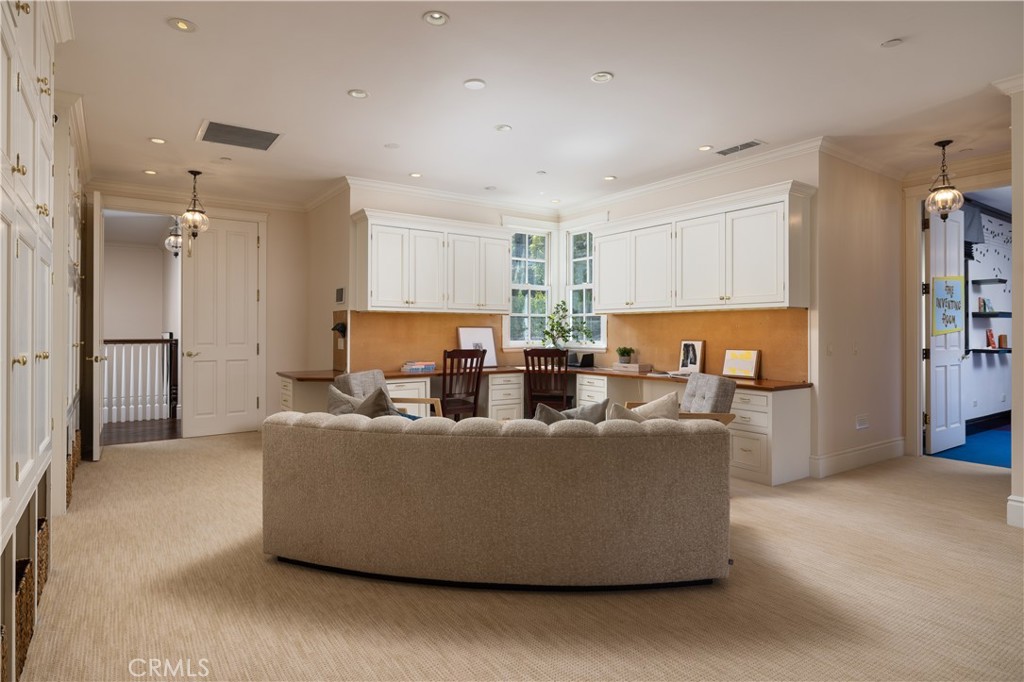 32221 Peppertree