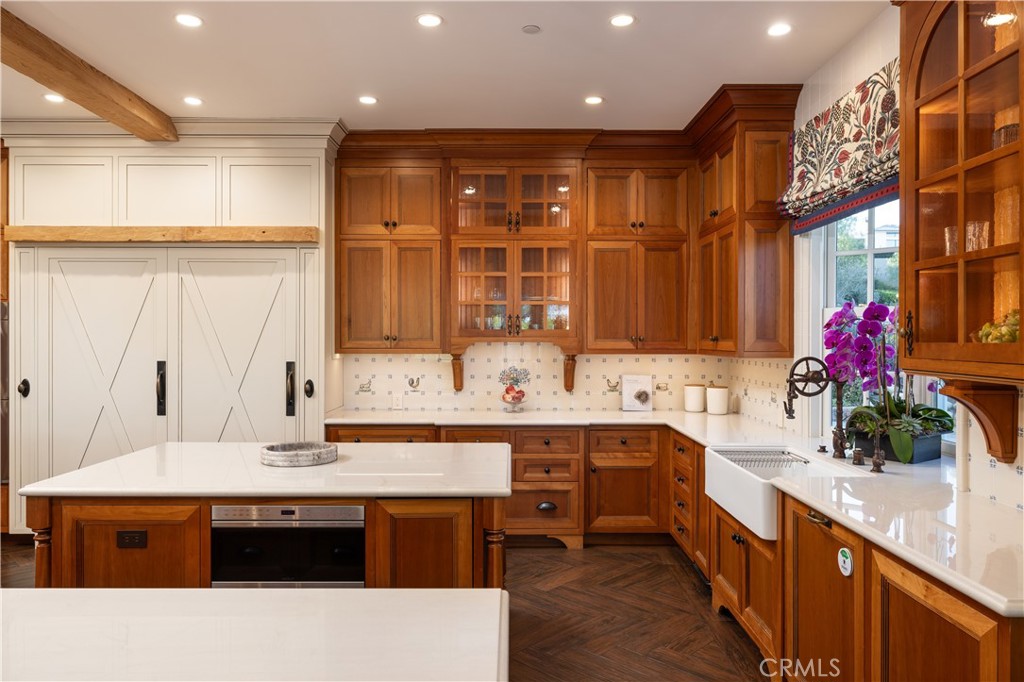 32221 Peppertree
