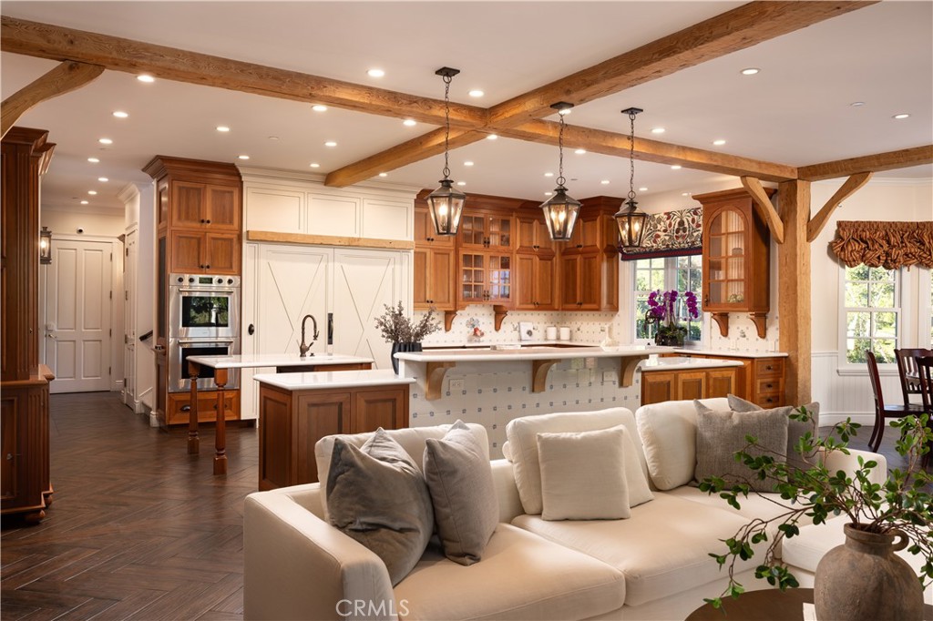 32221 Peppertree