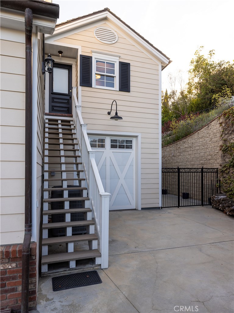 32221 Peppertree