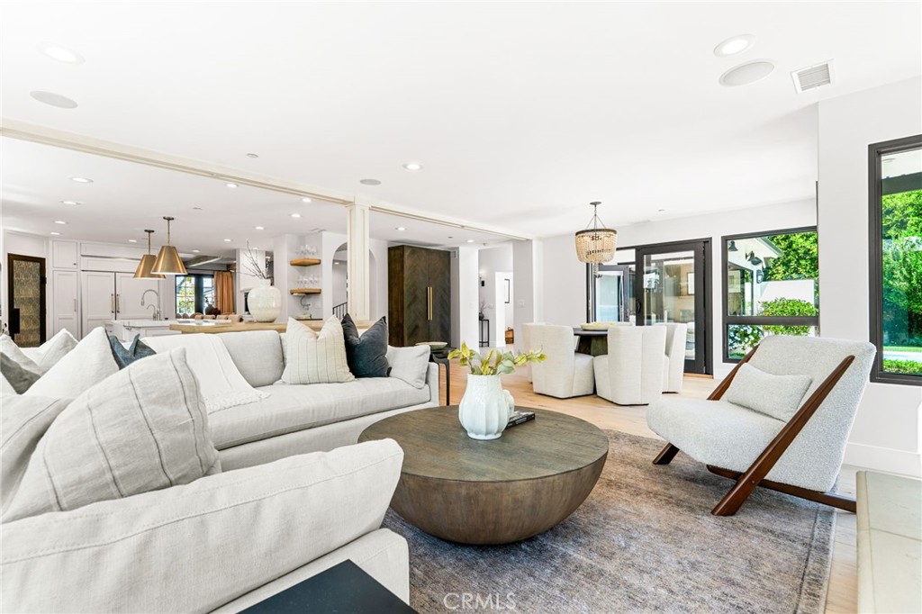 1807 Newport Hills E