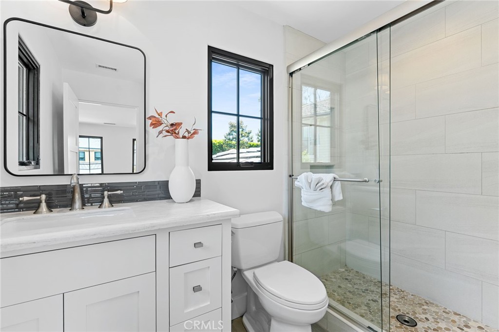 1807 Newport Hills E