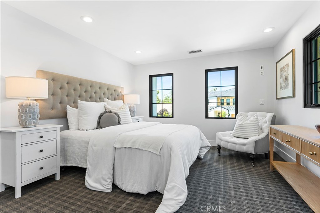 1807 Newport Hills E