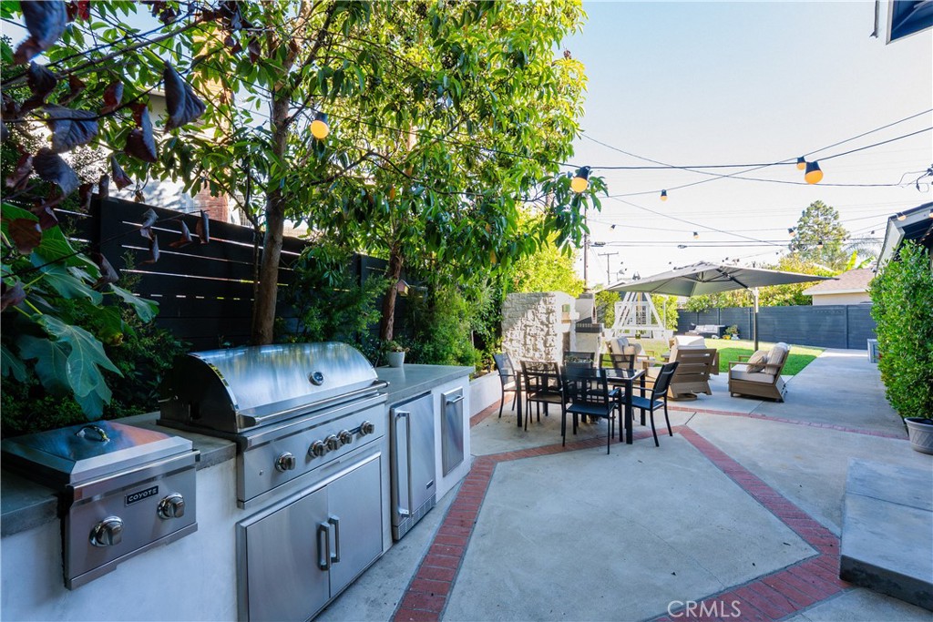 3104 Taft Way
