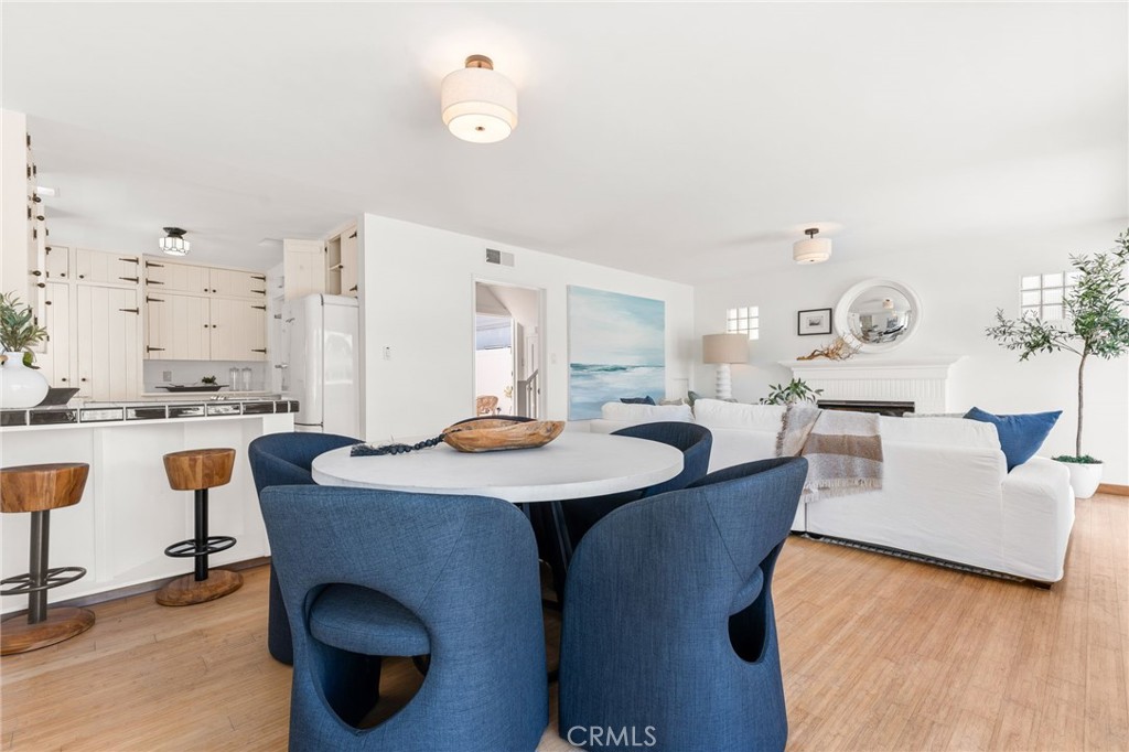 1403 N Bayfront