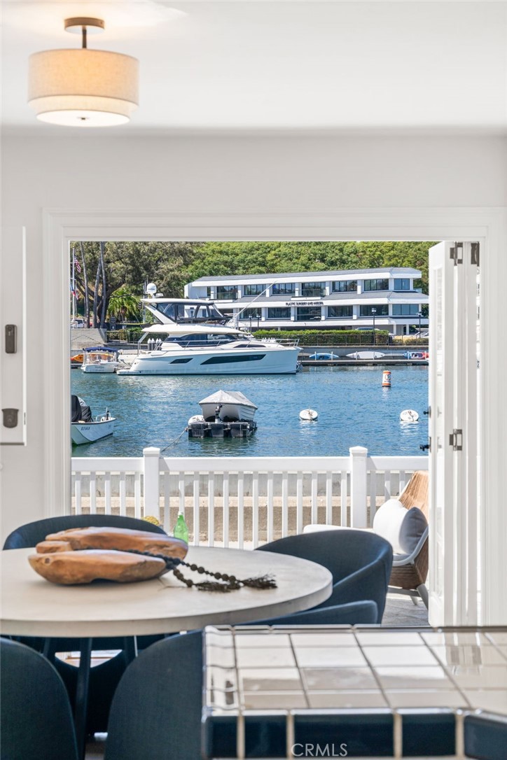 1403 N Bayfront