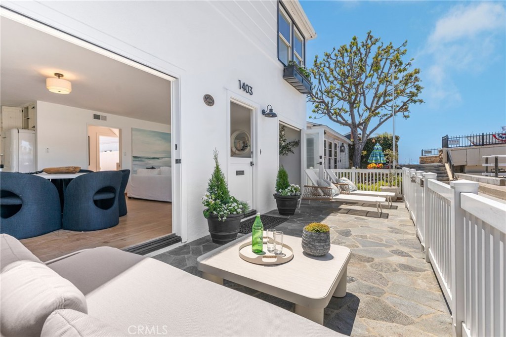 1403 N Bayfront