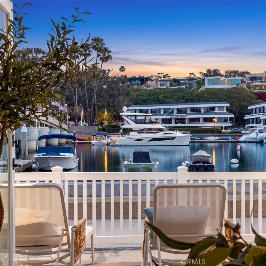 1403 N Bayfront