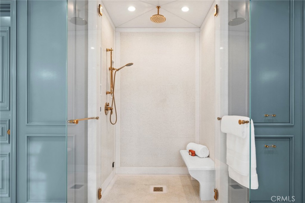 1 Cypress Point Lane
