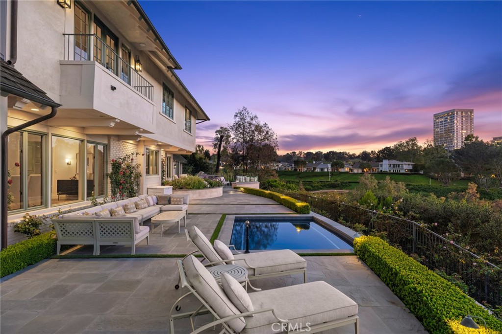 1 Cypress Point Lane