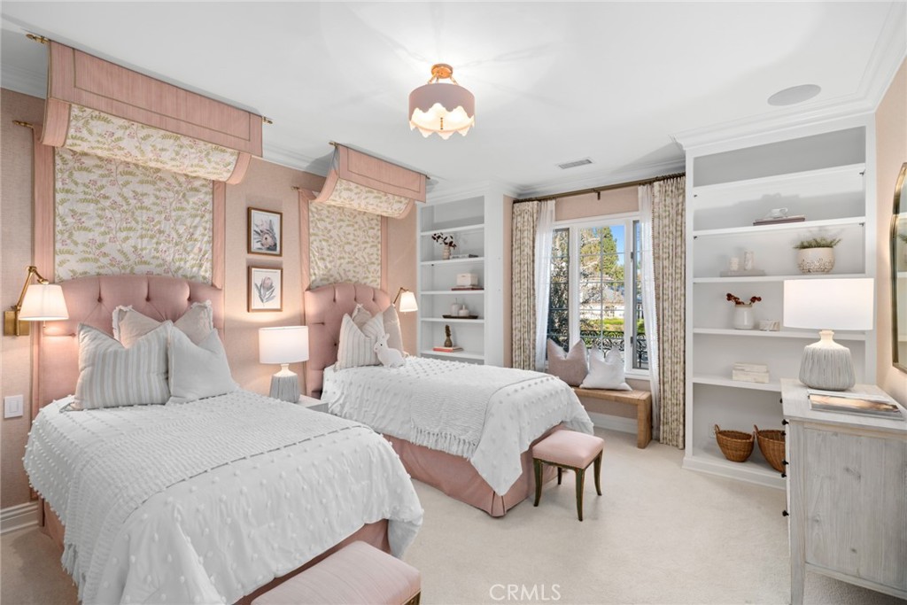 1 Cypress Point Lane