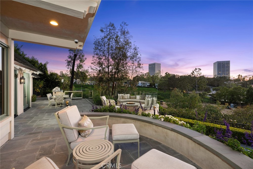 1 Cypress Point Lane