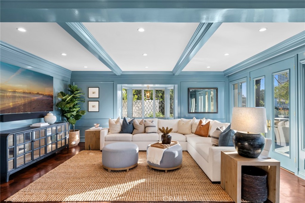1 Cypress Point Lane