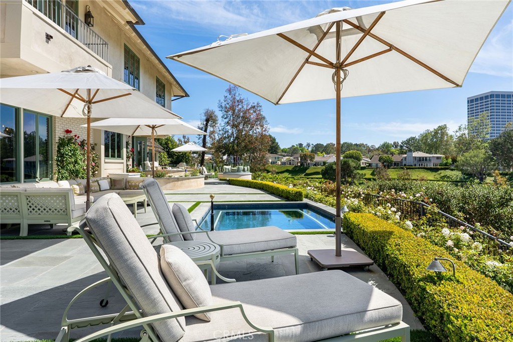 1 Cypress Point Lane