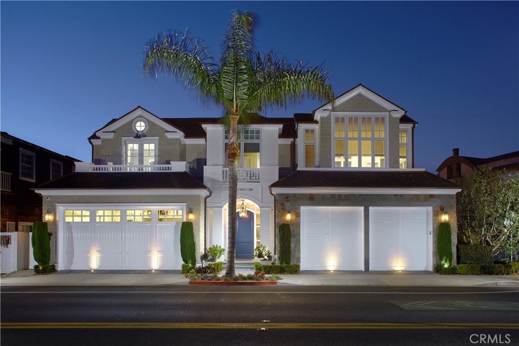 1324 E Balboa Boulevard