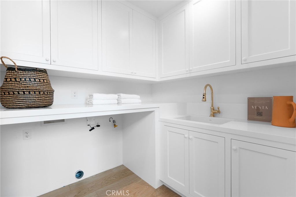 207 43rd Street