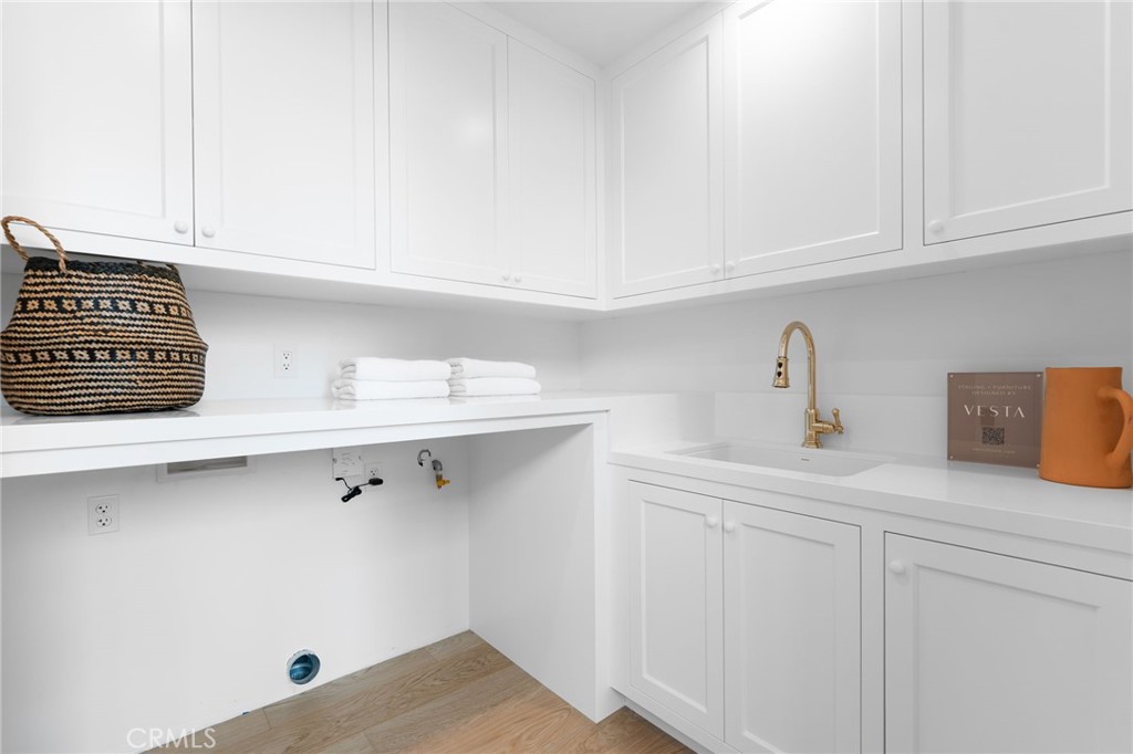 207 43rd Street