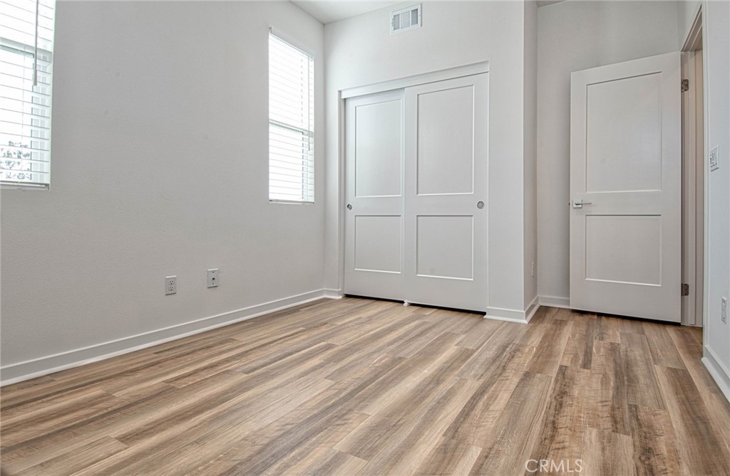 1182 Winslow Lane