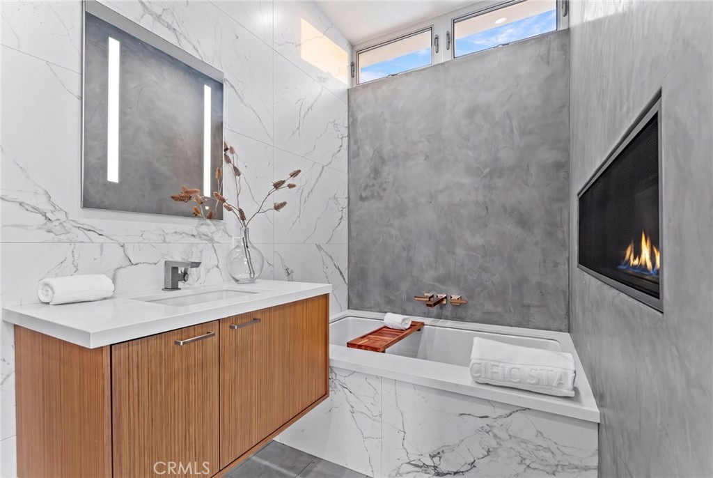 210 43rd Street