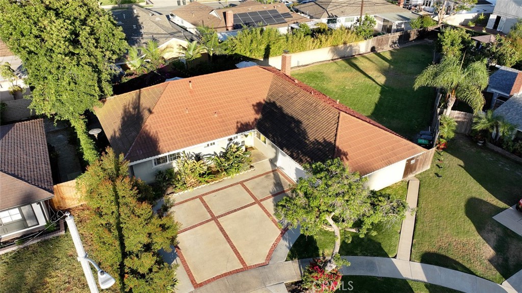 2872 Miguel Lane