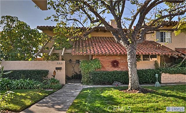 503 Avenida Campana
